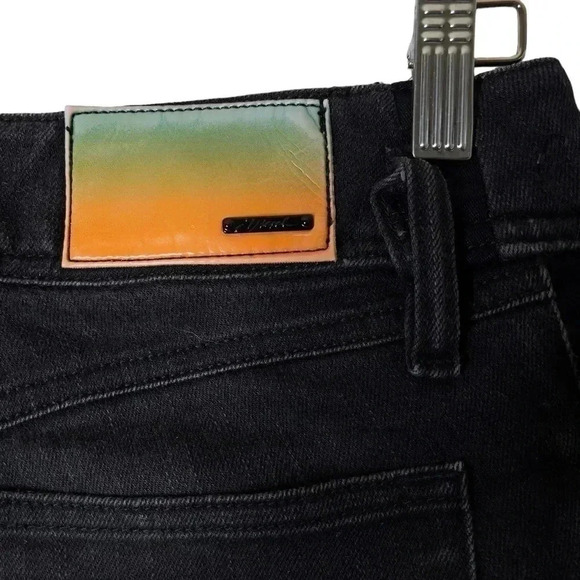 Diesel Low Rise Matic Slim-Tapered Jeans Wash 008Z1 Black Denim Jeans W25 - Picture 7 of 10